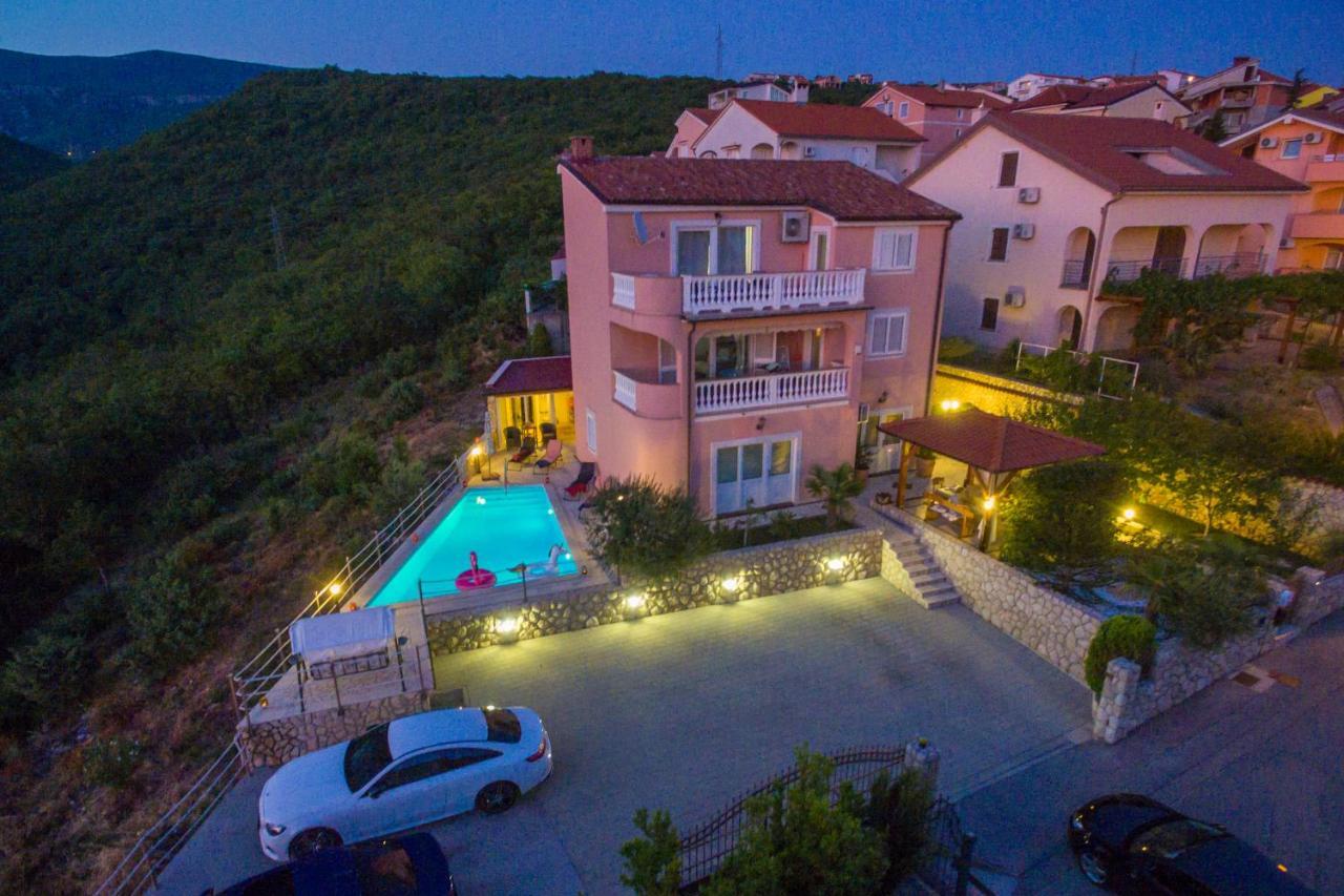 Villa M Crikvenica Exteriör bild