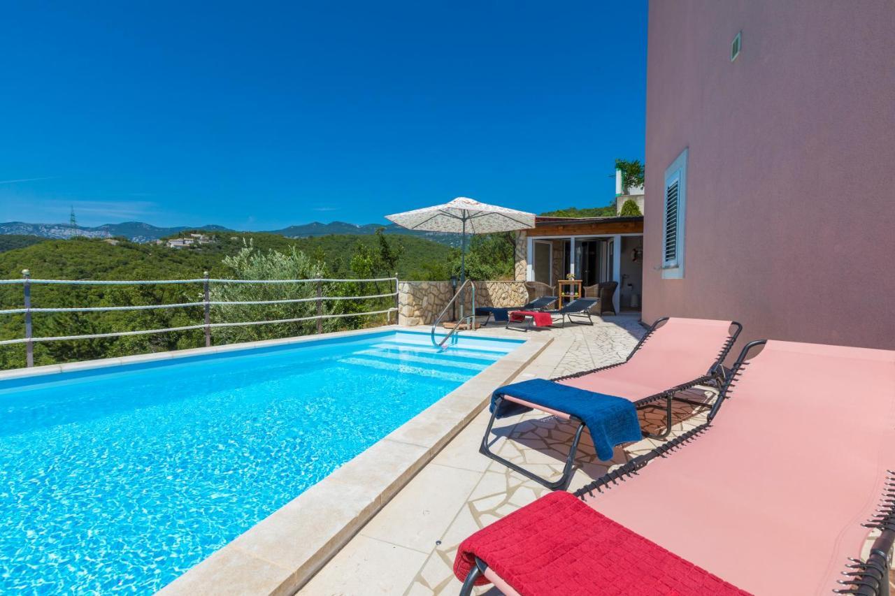 Villa M Crikvenica Exteriör bild